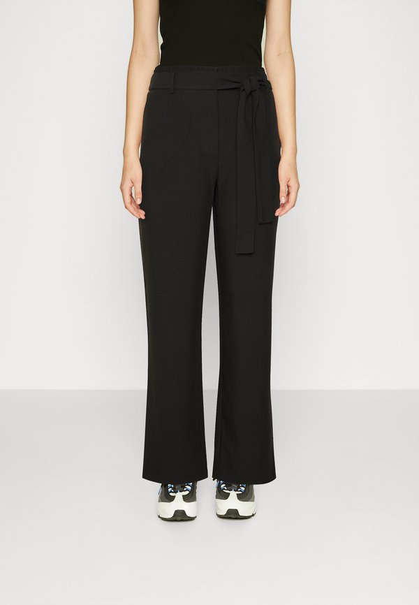 PCBOSELLA PAPERBAG STRAIGHT PANTS - Stoffhose