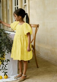 Next FLORAL - REGULAR FIT - Dnevna haljina - soft yellow