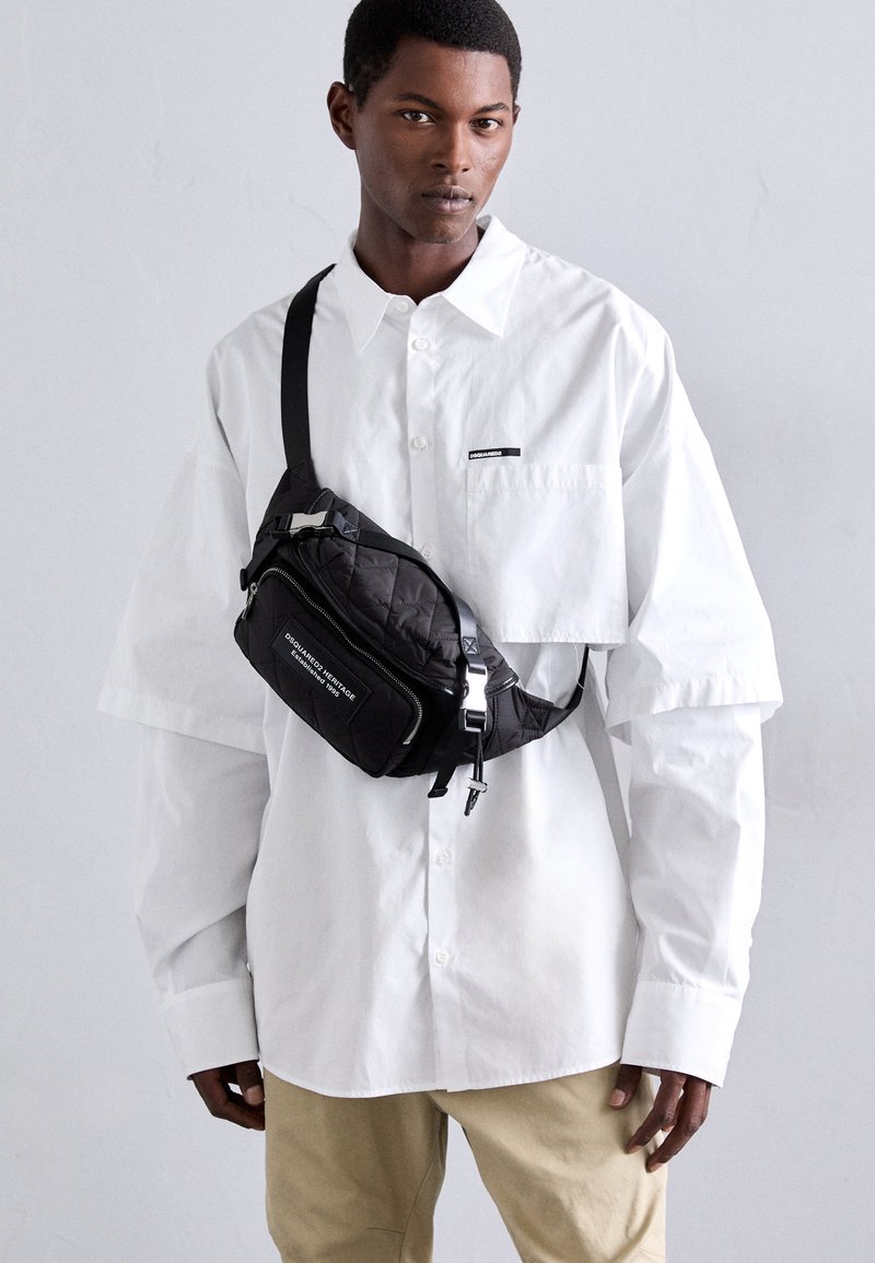 Sac à Main Dsquared2 En Cuir Exotique Noir - Neuf Avec Étiquettes - Style Porté Épaule
