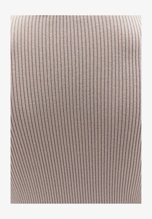 Hellbrauner gerippter Stoff mit vertikalen Streifen, der eine glatte Textur und ein gleichmäßiges Muster aufweist. Geeignet für figurbetonte Kleidung.