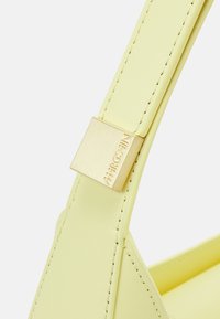 Marc Cain Håndveske - pale lemon