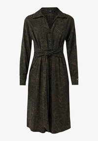 Robe midi noire à manches longues avec des motifs géométriques beiges, devant à boutons, col, et ceinture en tissu assortie à la taille.
