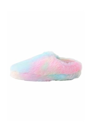 Weicher, flauschiger Hausschuh mit pastellfarbenen Regenbogenfarben einschließlich Blau, Pink, Lila und Grün, seitlich auf weißem Hintergrund gezeigt.