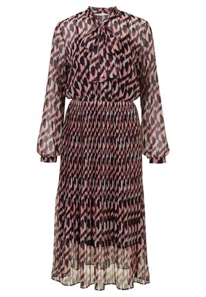 Langærmet kjole med geometrisk mønster i sort, pink og beige, med plisseret nederdel og sløjfe ved halsen.