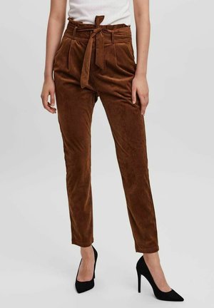 Chino - brown