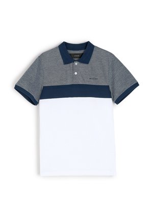 Koszulka polo z krótkim rękawem w szarym kolorze na górze, z granatowym paskiem i białą dolną częścią, wykonana z mieszanki bawełny z prążkowanym kołnierzykiem i mankietami.