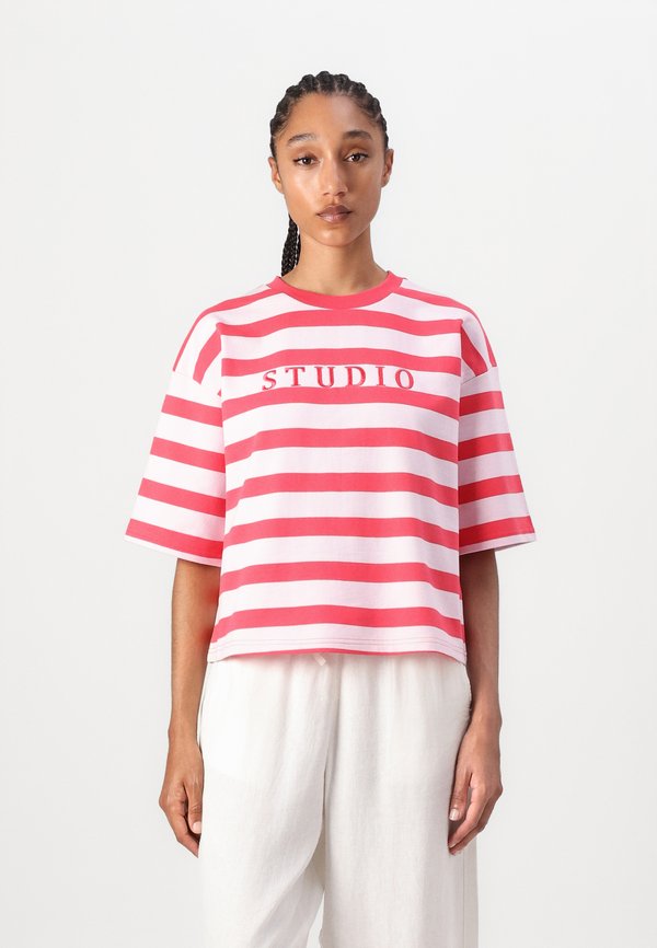 OCIE  - Print T-shirt - geranium