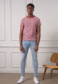 Tommy Hilfiger T-shirt básica - rouge/ivory
