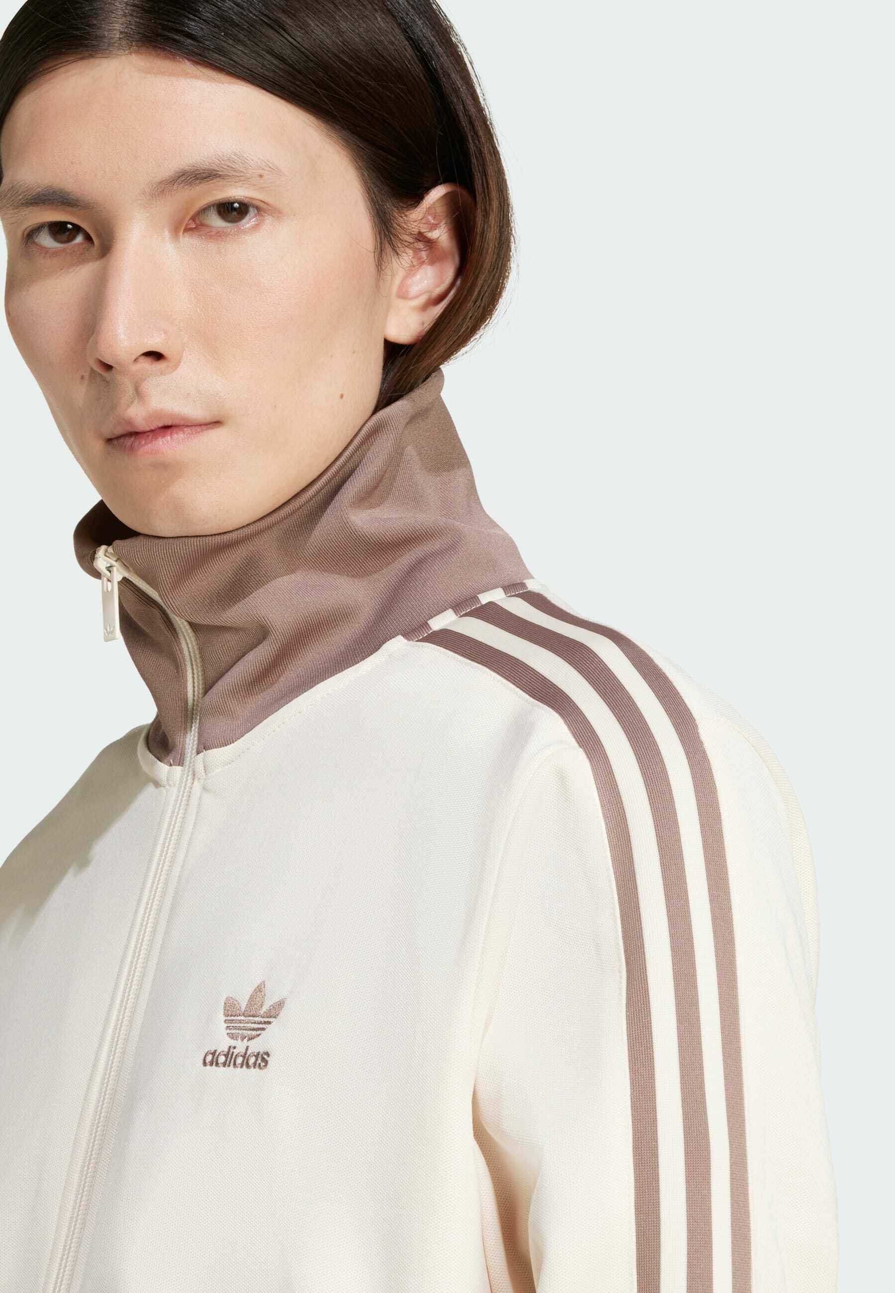 adidas ホワイト ブラウン　 ジップアップジャケット adidas トラックジャケット ホワイト/ブラウン - メルカリ