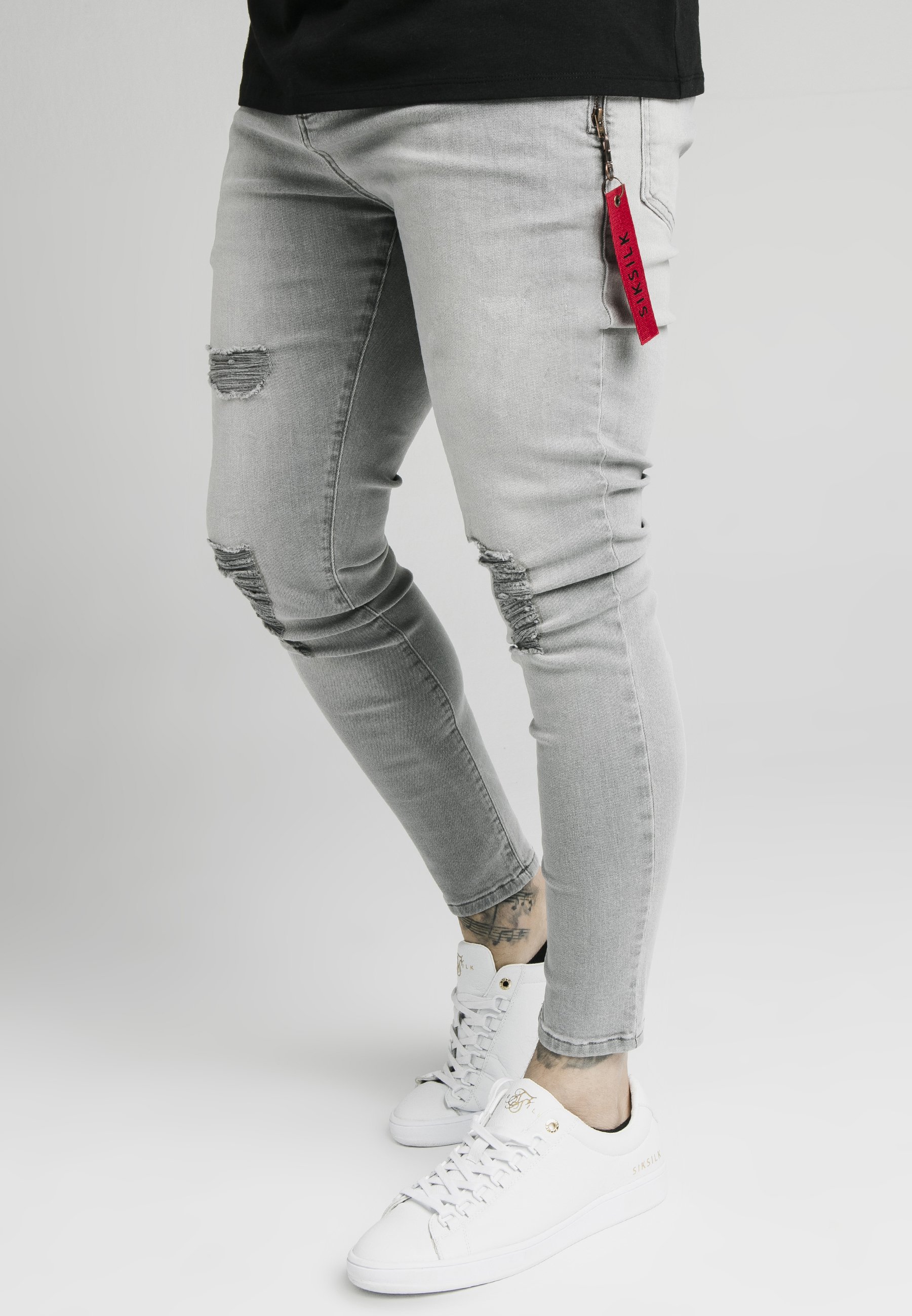 zip detail jeans