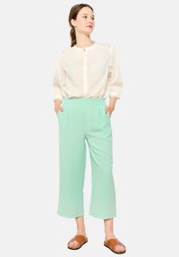 LolaLiza WITH MACRAMÉ DETAIL - Bluse - white