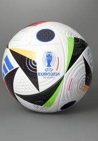 adidas Performance FUSSBALLLIEBE PRO FOOTBALL - Nogomet - white/black/glory blue