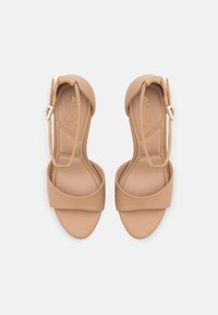 ALDO CRERIDE PILLOW WALK - Sandaalid - beige