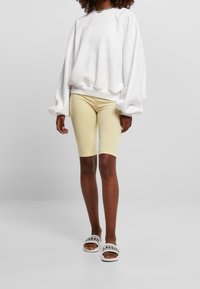 Urban Classics Mikina - white