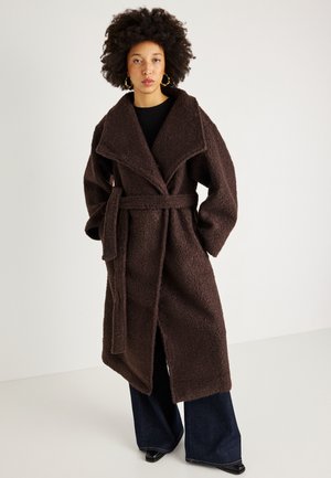 LONG COAT - Abrigo clásico - java