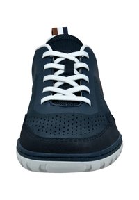 Navy athletic shoe featuring a breathable mesh upper, white laces, perforated accents, textured toe, and a white cushioned sole.
