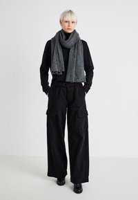 Gina Tricot SOFT SCARF - Cachecol - antracit