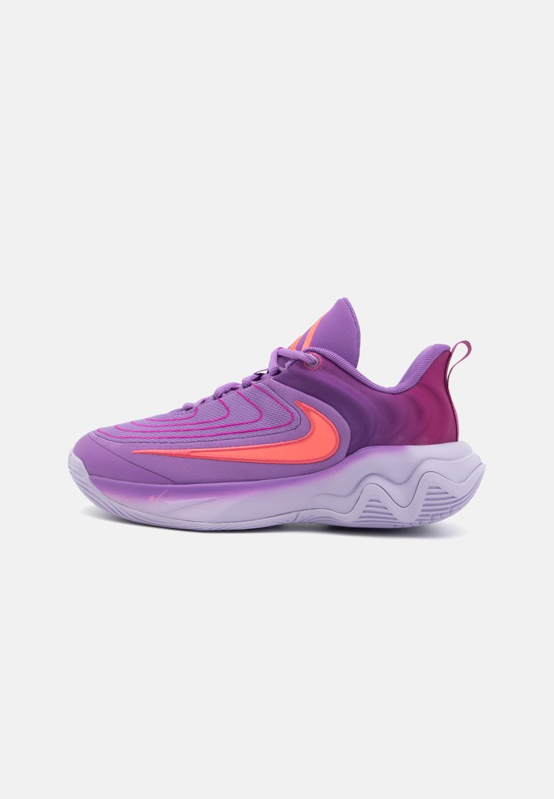 Nike Performance GIANNIS IMMORTALITY 4 - Basketbalové boty - black raspberry/aster pink/hot punch