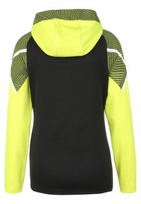 Kapuzensweatshirt mit schwarzem Körper, fluoreszierend gelben Ärmeln und Kapuze sowie einem gemusterten Akzent an den Schultern. Glatte Textur, sportliches Design.