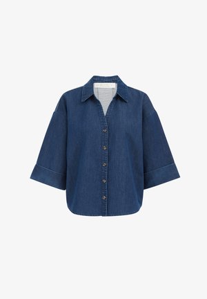 Tumed sinine teksapara shirt, millel on krae, nupplukuga ees ja laiad kolmveerandvarrukad, millel on mansetid.