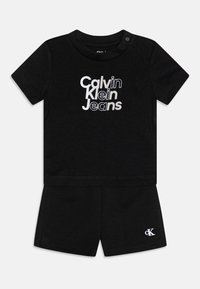 Calvin Klein Jeans - BABY GRADIENT LOGO UNISEX SET - Shorts - black Miniatuurafbeelding 1