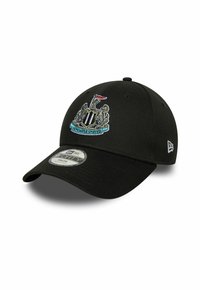 Schwarze verstellbare Jugend-Baseballmütze mit dem eingestickten Wappen des Fußballclubs Newcastle United auf der Vorderseite, New Era-Logo an der Seite.