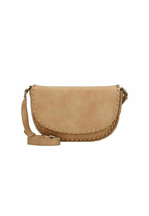 Borsa a tracolla in pelle marrone chiaro con bordi intrecciati, chiusura a pattina e tracolla regolabile. Texture liscia, forma curva e design minimalista.