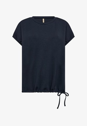 Tumesinise värvi lühikeste varrukatega top ümarate kaelusega ja reguleeritava nööriga, mis on paremal küljel alumise ääre juures lipsuks seotud.