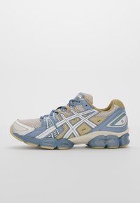 GEL-NIMBUS 9 UNISEX - Edzőcipő - oatmeal/ironclad