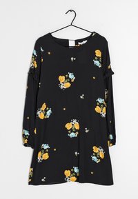 Schwarzes Blumenkleid mit langen Ärmeln, verziert mit gelben Rosen und blauen Blumen, gerafften Manschetten und einem Schlüsselloch-Ausschnitt im Rücken.