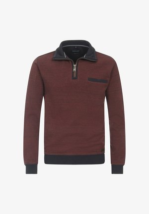 Halb-zip Pullover in Dunkelrot mit strukturierter Oberfläche, ausgestattet mit einem schwarzen Kragen und Taschenakzent. Lange Ärmel mit gerippten Bündchen und Saum.