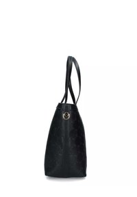 Sac en cuir noir au design effilé, présentant un motif texturé, avec deux anses et un accent de quincaillerie circulaire en ton doré.