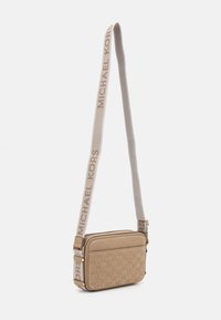MICHAEL Michael Kors MAEVE XBODY - Rankinė per petį - camel