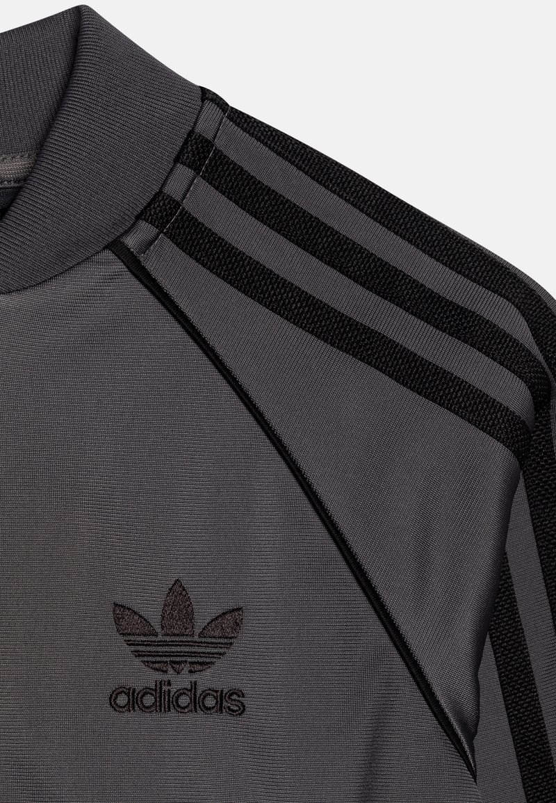 adidas Originals SST - Training jacket - grey five/dark grey - (Pre-owned)  - Zalando.ie