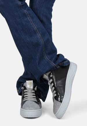 SNEAKER SILVIA - Baskets basses - schwarz/grau