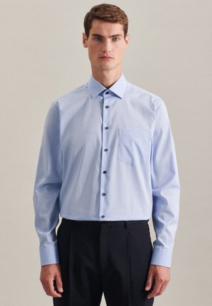 REGULAR FIT - Camicia - light blue