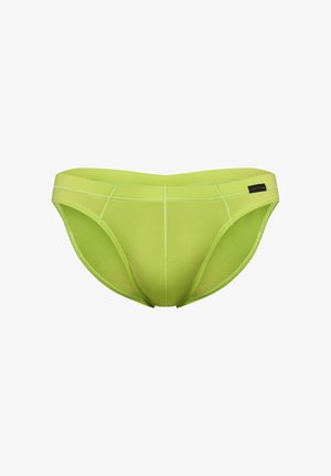 Lichtgroene herenslip met zichtbare naden en een klein zwart label aan de rechterkant van de tailleband tegen een witte achtergrond.