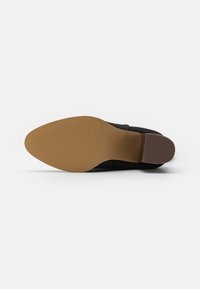 Even&Odd Wide Fit Botas de tacón - black