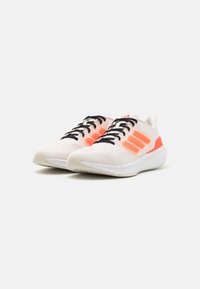 adidas Performance ULTRABOUNCE - Scarpe da corsa su strada - crystal white/solar red/orbit grey