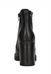 ETIKA VERONA - Botines con plataforma - black