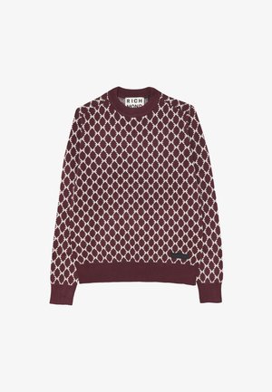 Maglione girocollo bordeaux con motivo a rombi bianchi, maniche e orlo a costine, e una piccola etichetta nera del marchio vicino all'orlo inferiore.