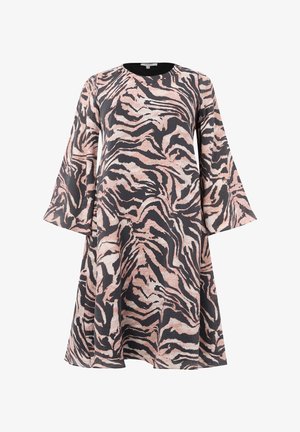 Long-sleeve dress in a pink and black zebra print, made of lightweight fabric with a relaxed fit and flared sleeves.