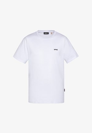 Camiseta blanca de algodón con cuello redondo, mangas cortas y un pequeño logo negro en el lado izquierdo del pecho. Diseño simple, sin patrones ni acentos.