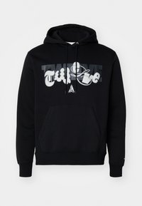 Felpa nera con cappuccio e tasca a marsupio frontale, caratterizzata da una grafica di testo stilizzato in bianco e grigio. Tessuto in cotone, cappuccio con cordino, polsini a costine.