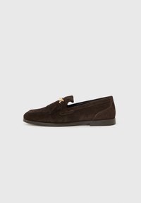 Valgt, dark brown