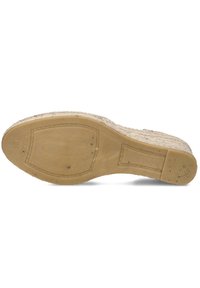 Woven natural material shoe sole with a textured light beige finish. Features a slightly raised rubber heel and rounded toe. Size 38.