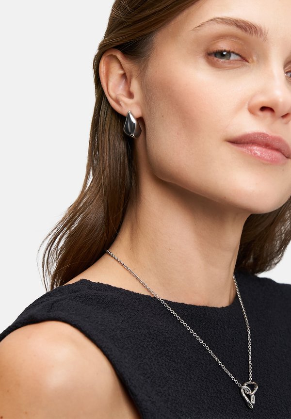 Ohrringe - silberfarben