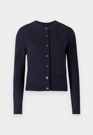 Marineblauer Cardigan aus weichem Stoff mit langen Ärmeln, Frontknöpfen und sternförmigen Perforationen auf der Brust.