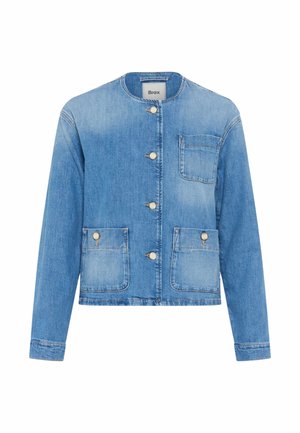 Veste en denim bleu clair avec col rond, boutons sur le devant, une poche poitrine et deux poches inférieures à rabat avec fermetures à boutons.
