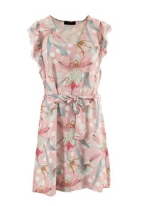Abito corto rosa con motivo floreale, accenti a pois, maniche arricciate e una cintura annodata. Presenta un design a scollo a V e un tessuto leggero.